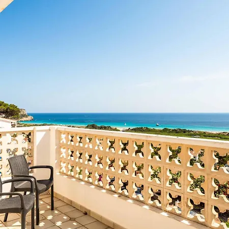 Es Castellet Villa *